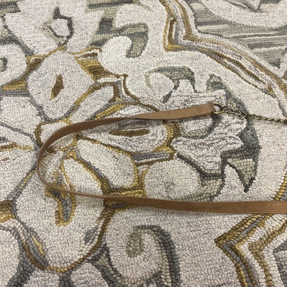 💕 Marc New York tan leather small shoulder bag 💕 - Picture 5 of 13